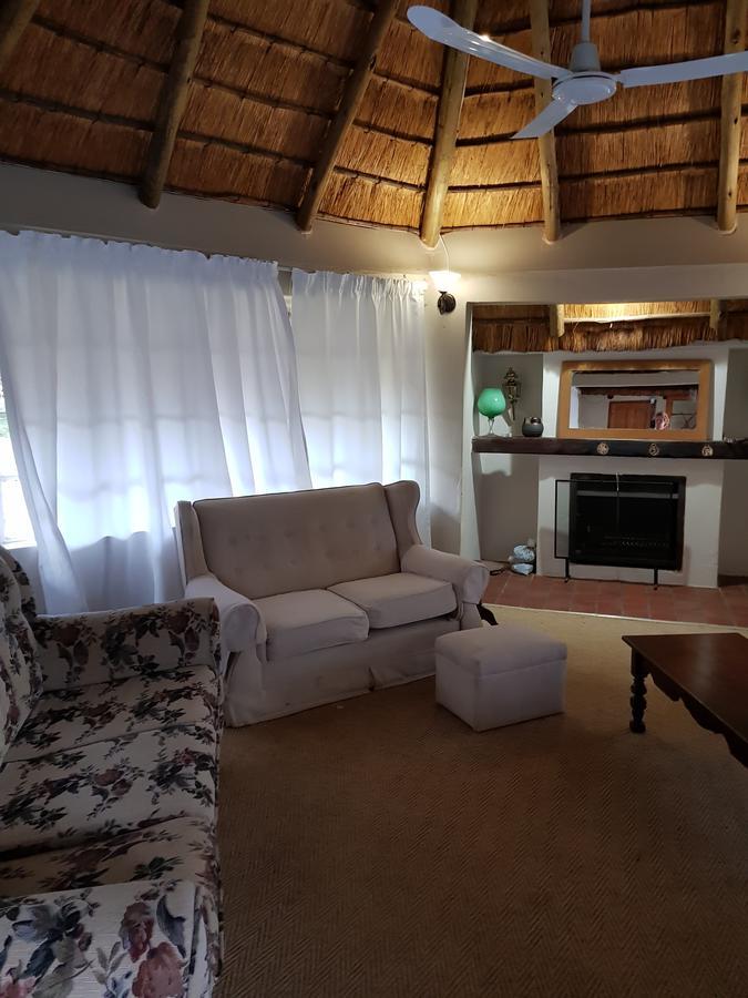 Piccadilly Farm Cottages Lions River エクステリア 写真